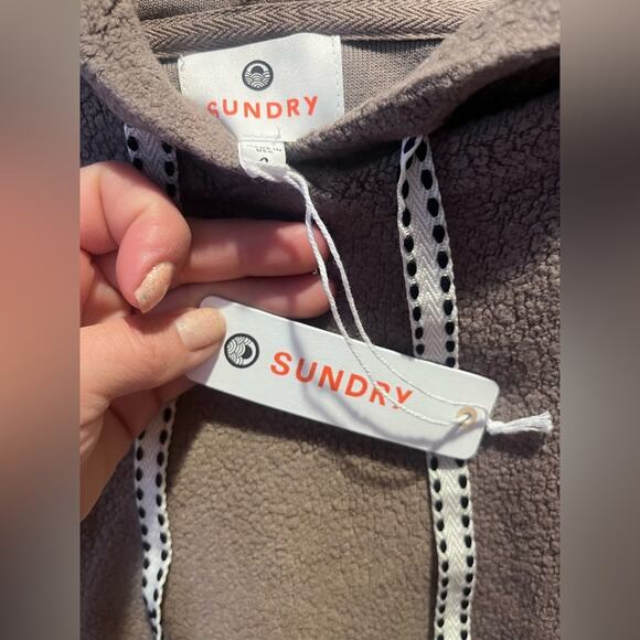 Sundry Faux Sherpa Striped Sleeve Hooded Cozy Soft Sweatshirt NWT O/XS Lounge - Picture 6 of 7